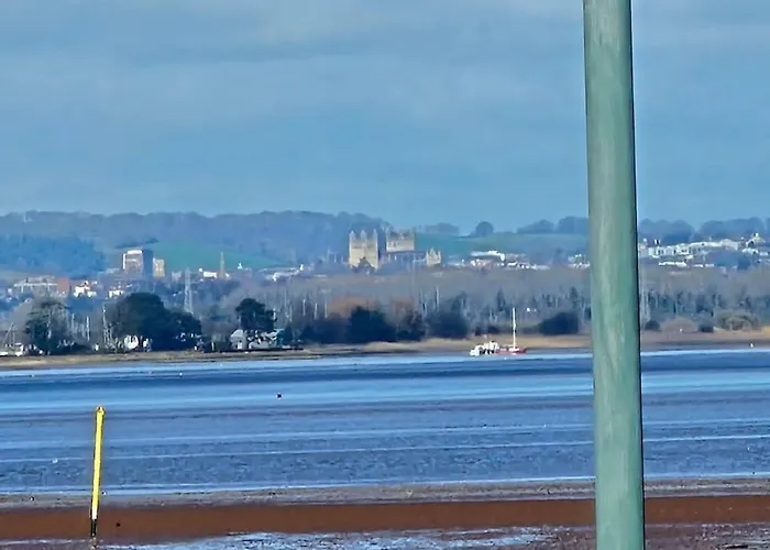 Avocet View *Sleeps 10*