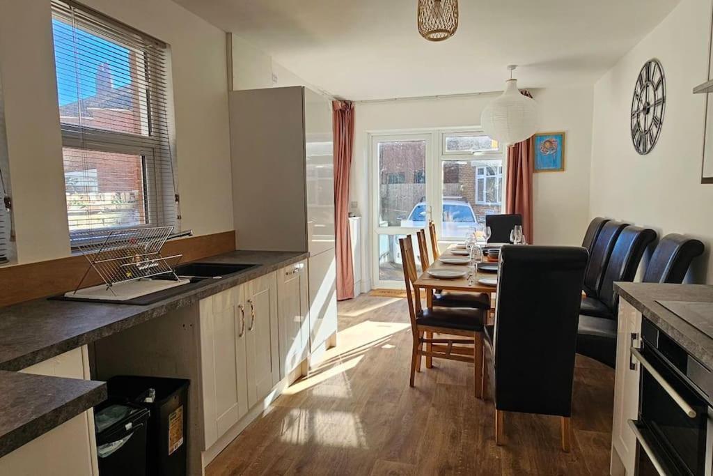 Avocet View *sleeps 10* Holiday home Exmouth