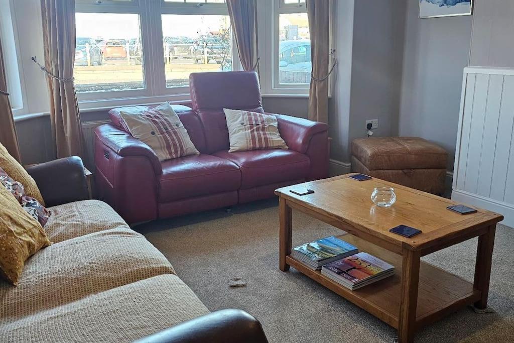 Avocet View *sleeps 10*