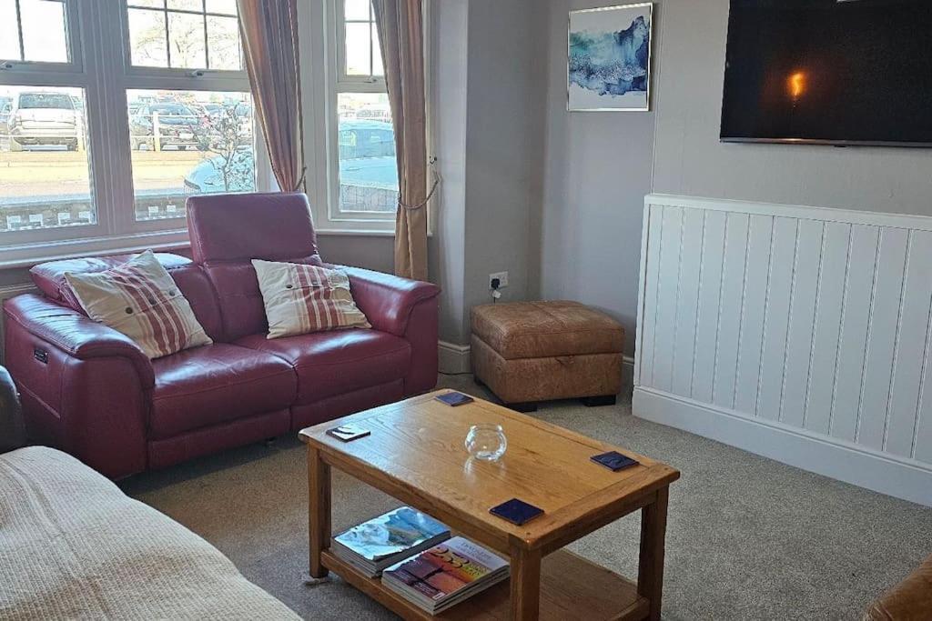 Holiday home Avocet View *sleeps 10*